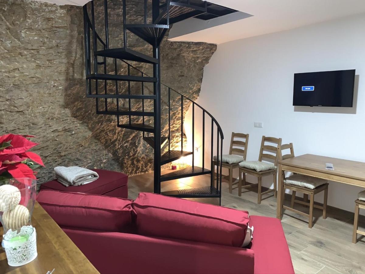 Apartamentos3Cuevas Setenil De Las Bodegas Zewnętrze zdjęcie